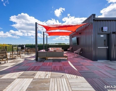 10a Willard Road - Photo Thumbnail 2