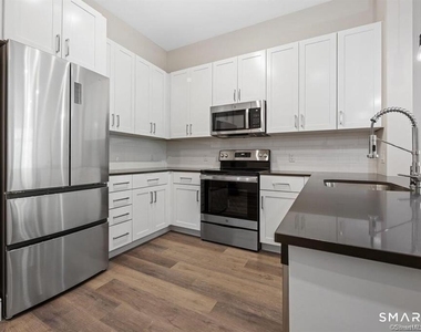 10a Willard Road - Photo Thumbnail 19