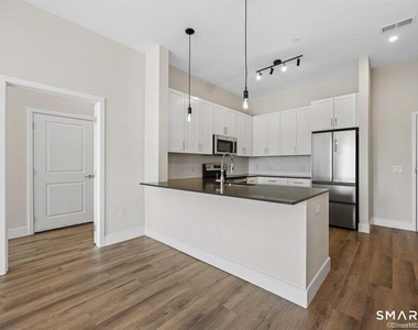 10a Willard Road - Photo Thumbnail 17