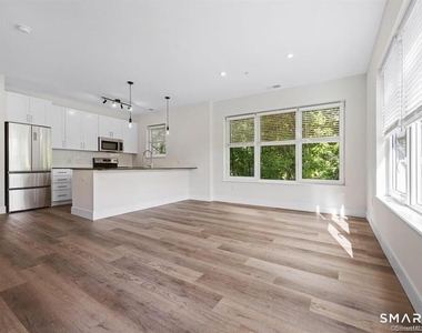 10a Willard Road - Photo Thumbnail 22