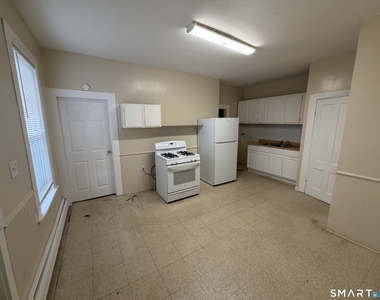 117 Fairview Street - Photo Thumbnail 1