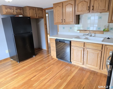 11 Ames Avenue - Photo Thumbnail 2