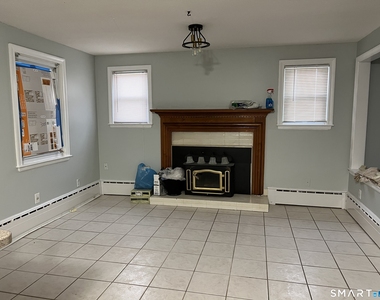 244 Walsh Avenue - Photo Thumbnail 3