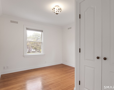 125 Oaklawn Avenue - Photo Thumbnail 22