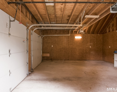 125 Oaklawn Avenue - Photo Thumbnail 8