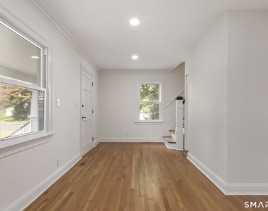 125 Oaklawn Avenue - Photo Thumbnail 20