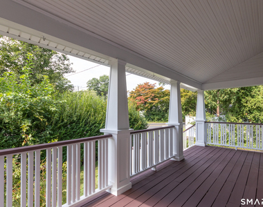125 Oaklawn Avenue - Photo Thumbnail 2