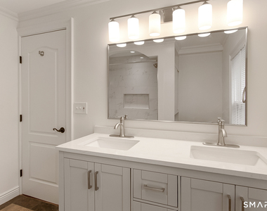 125 Oaklawn Avenue - Photo Thumbnail 31