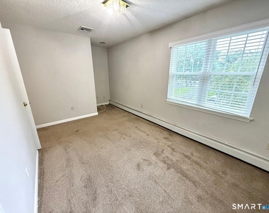2605 Albany Avenue - Photo Thumbnail 24