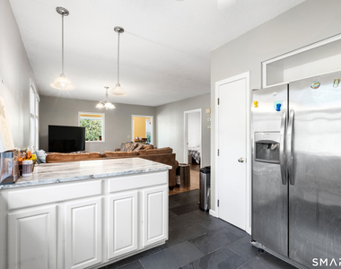 316 Shore Drive - Photo Thumbnail 7