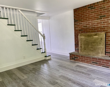 589 Old Hartford Road - Photo Thumbnail 9