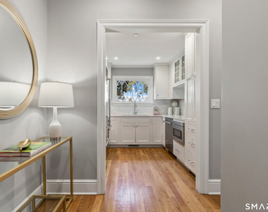 165 Shore Road - Photo Thumbnail 4