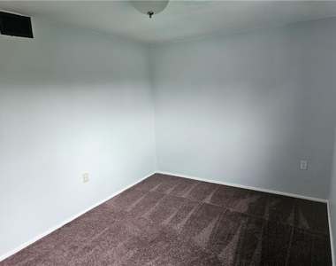 1310 Brinton Ave - Photo Thumbnail 30