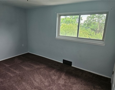 1310 Brinton Ave - Photo Thumbnail 31