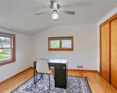 200 Spartan Dr - Photo Thumbnail 15