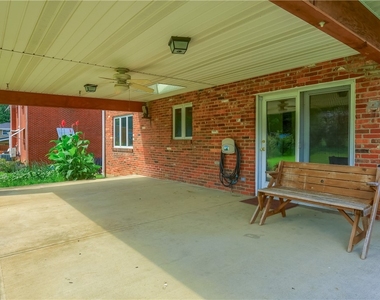 200 Spartan Dr - Photo Thumbnail 30