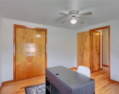 200 Spartan Dr - Photo Thumbnail 16