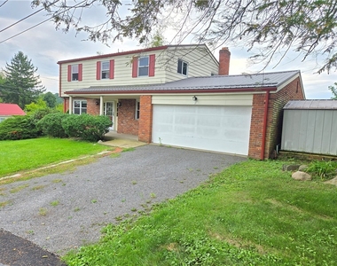 323 Arch Street - Photo Thumbnail 2