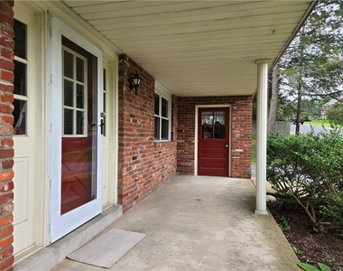 323 Arch Street - Photo Thumbnail 6