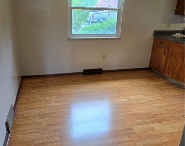 323 Arch Street - Photo Thumbnail 29