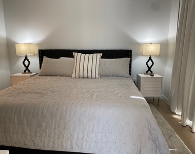 2635 Penn Ave - Photo Thumbnail 8