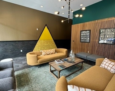 2635 Penn Ave - Photo Thumbnail 1