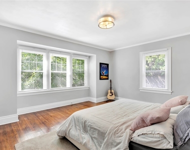 504 Eastern Ave - Photo Thumbnail 14