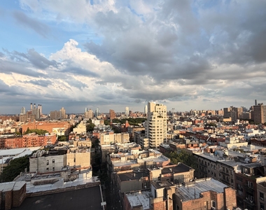 2nd Avenue - Photo Thumbnail 8