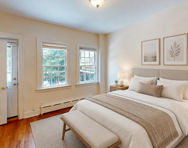 382 Burns Street - Photo Thumbnail 7