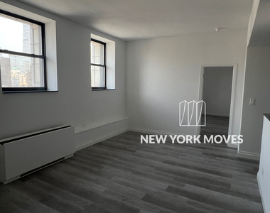  West 34th Street (5TH AVE & BROADWAY) - Photo Thumbnail 7