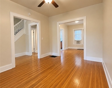 1176 Monroe Avenue - Photo Thumbnail 4
