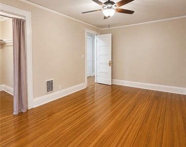 1176 Monroe Avenue - Photo Thumbnail 17