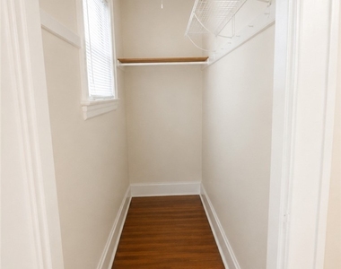 1176 Monroe Avenue - Photo Thumbnail 20