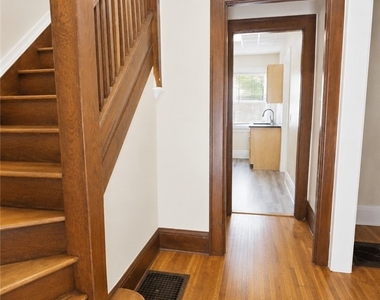 1176 Monroe Avenue - Photo Thumbnail 2