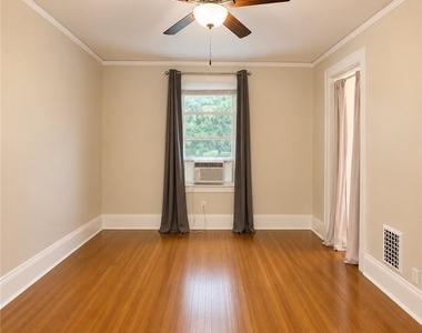 1176 Monroe Avenue - Photo Thumbnail 18