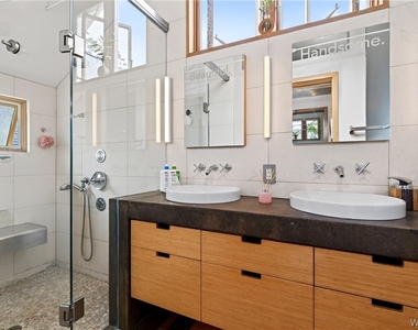 384 Summer Street - Photo Thumbnail 29