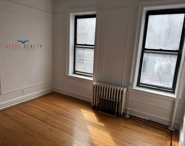 22-2 Steinway Street - Photo Thumbnail 2