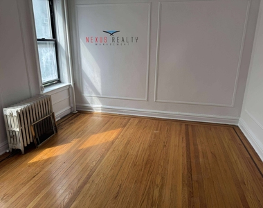 22-2 Steinway Street - Photo Thumbnail 3
