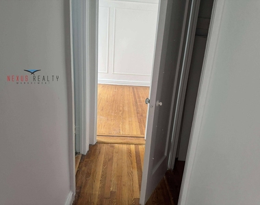 22-2 Steinway Street - Photo Thumbnail 6
