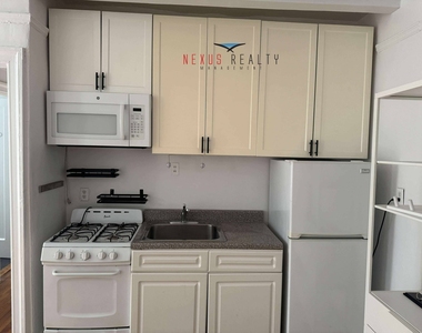22-2 Steinway Street - Photo Thumbnail 1