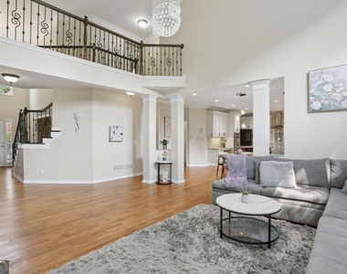 2059 Sugar Springs Drive - Photo Thumbnail 23