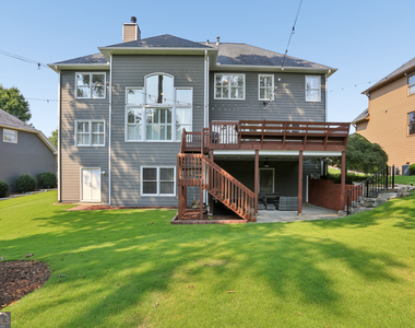 2059 Sugar Springs Drive - Photo Thumbnail 5