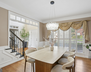 2059 Sugar Springs Drive - Photo Thumbnail 14