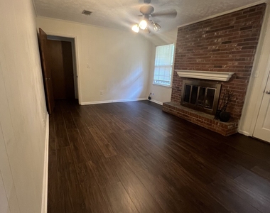 6570 Jones Road - Photo Thumbnail 10