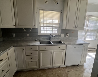 6570 Jones Road - Photo Thumbnail 6
