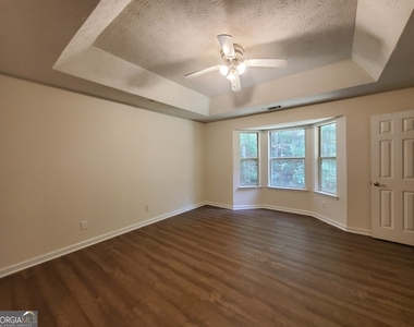217 Sweetgum Lane - Photo Thumbnail 7