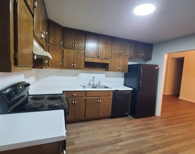217 Sweetgum Lane - Photo Thumbnail 2