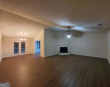 217 Sweetgum Lane - Photo Thumbnail 4