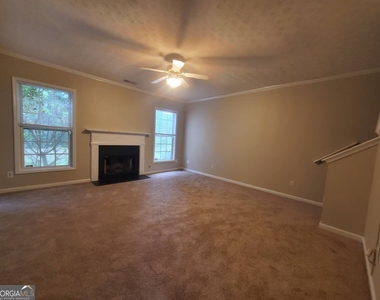 1031 Maple Leaf Drive - Photo Thumbnail 1