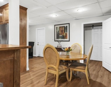 460 Peyton Road Sw - Photo Thumbnail 7